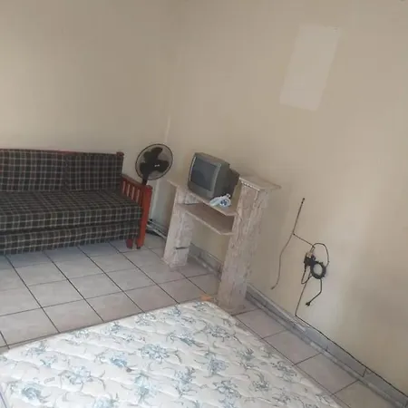 Apartamento Inteiro No Coracao Do Boqueirao * 莫城